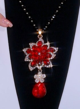 红色水晶项链花朵毛衣链长款高级感2022年新款潮百搭秋冬挂件配饰