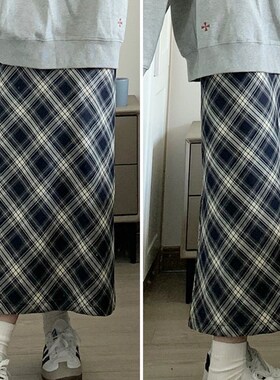 日系格子半身裙秋冬新款大尺码梨形身材高腰显瘦遮肚中长版a字裙