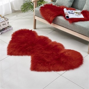 长毛绒心形地垫情侣地毯婚礼红地毯心连心仿羊毛床边加厚毛垫装饰