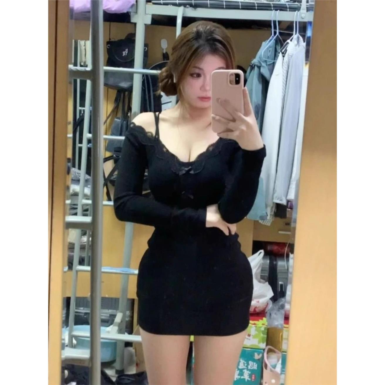 纯欲风蕾丝边深领长袖洋