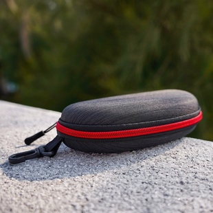 牛津布EVA抗压太阳眼镜盒 运动户外墨镜盒 泳镜收纳盒拉链包挂钩款