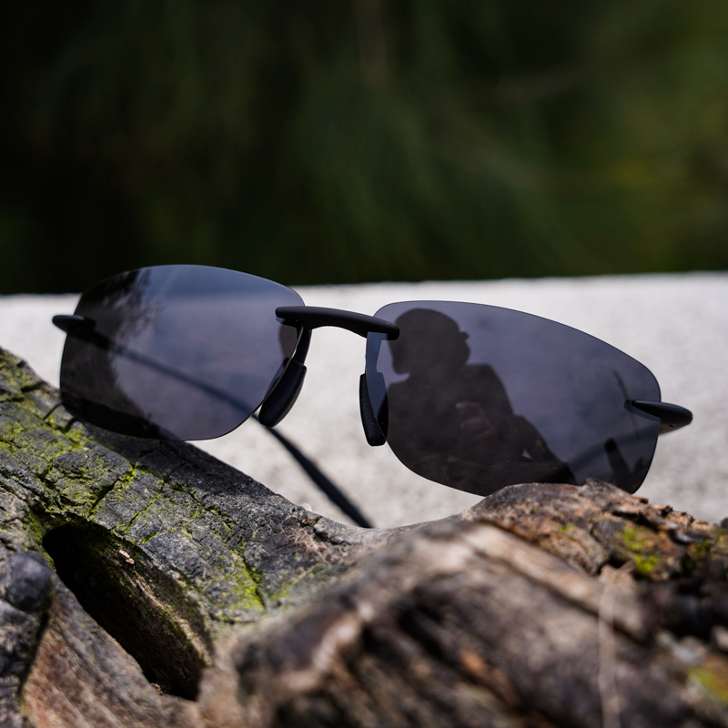 新款方形超轻无框男款框墨镜