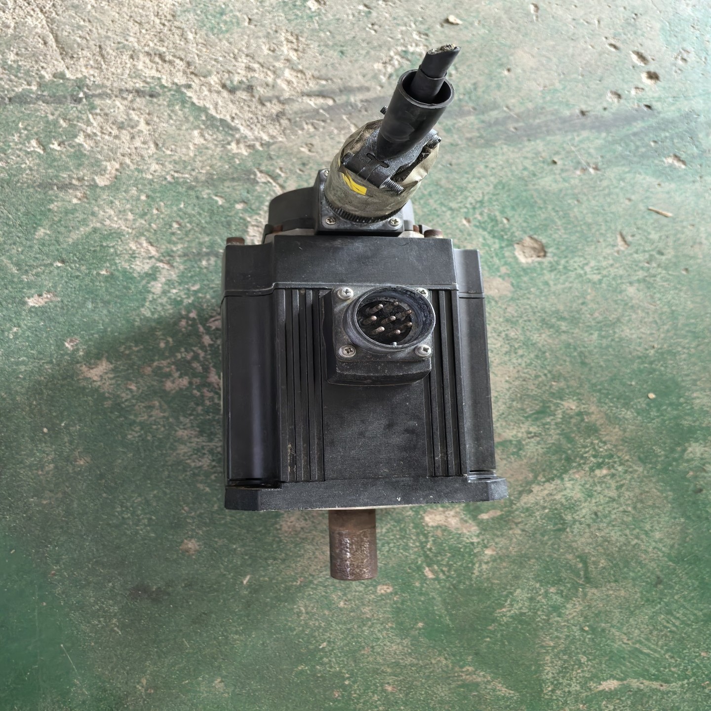 【议价】三菱J2S伺服电机马达HC-SFS152B  15KW 实