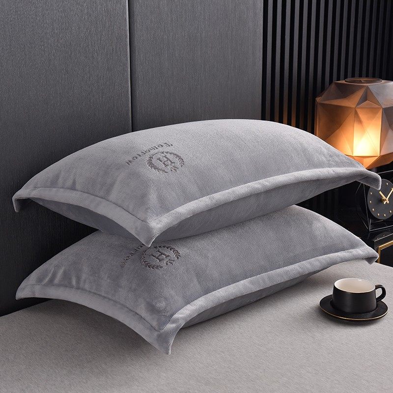 亲肤舒适绣花牛奶绒枕套单只装一对装四季通用学生家用枕套一对装