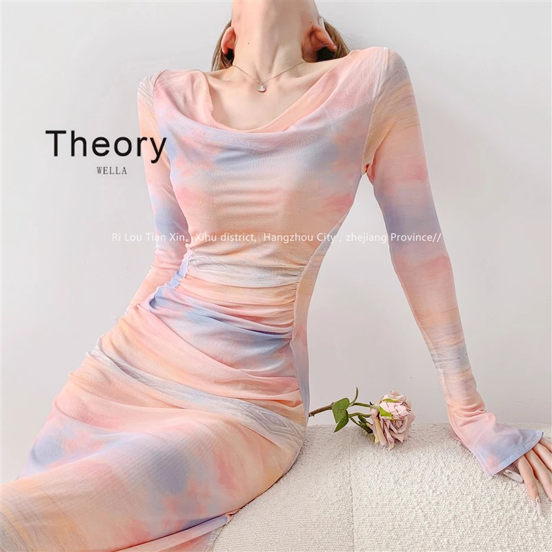 高端定制 新款 印花荡领连衣裙女气质撞色修身收腰显X瘦度假长裙