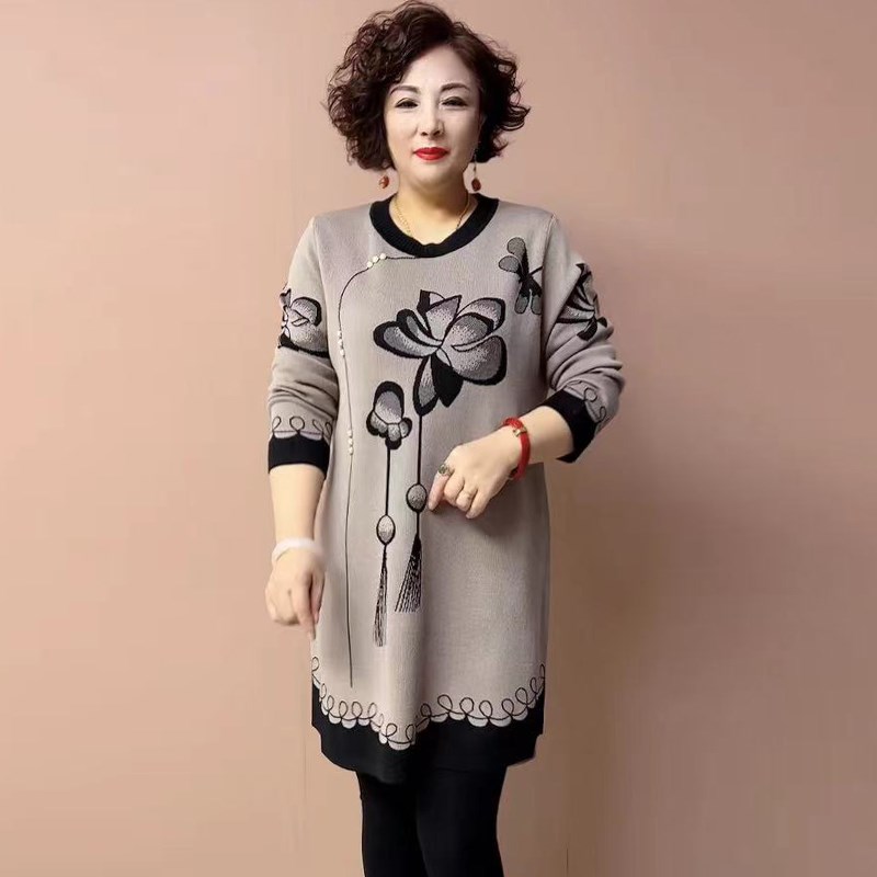 爆款毛衣裙妈妈洋气上衣宽松中老年女打底裙花开富贵针织衫连衣裙