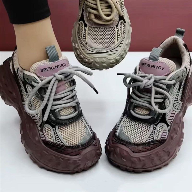 透气网面老爹鞋女款2025夏季新款轻便百搭厚底真皮镂空休闲运动鞋