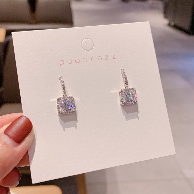 慵懒法式高级感简约时尚方形闪亮锆石两戴耳钉耳环新款气质耳饰女