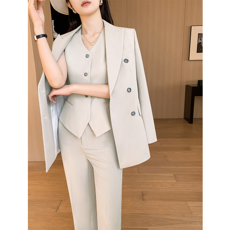 米色西装马甲套装女高级感气质阔腿裤职业正装休闲西服外套三件套