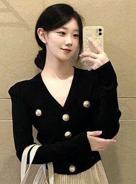 法式黑色v领小香名媛风针织开衫女秋冬外搭毛衣外套打底衫上衣
