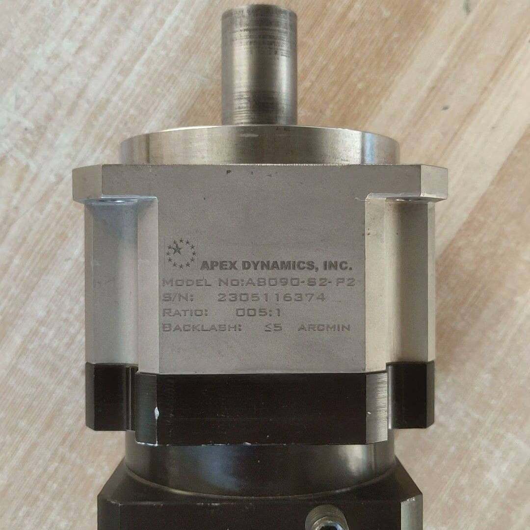 议价减速机、090-S2-P2、比速005:1一台，照适用