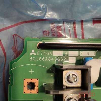 议价E74GA11B三菱变频器E740-11K驱动板BC186A适用