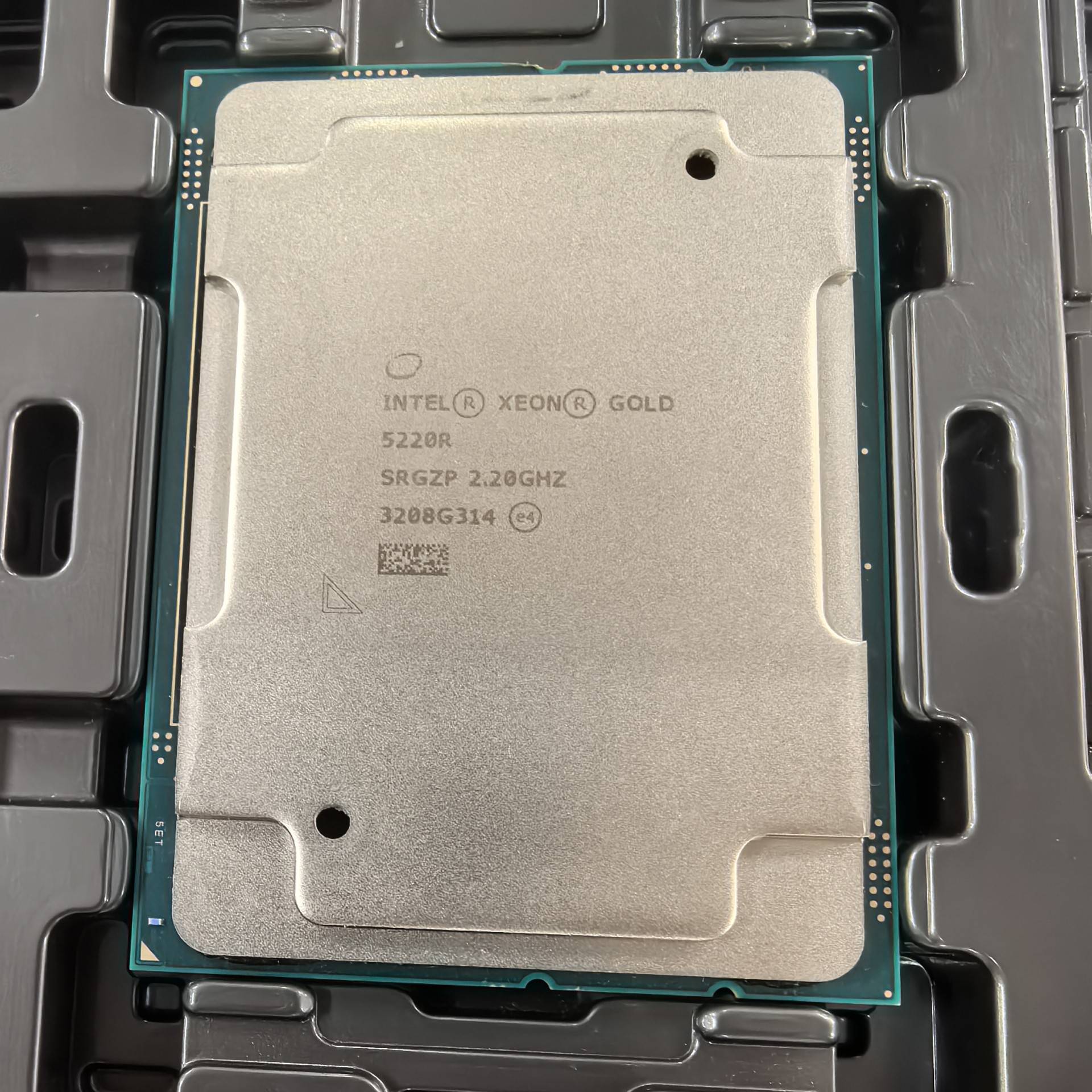 议价5220R 2.20 GHz 24核心/48线程 150W适用