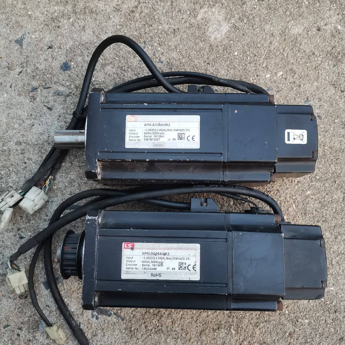 议价伺服电机APM-SC08AMK2，800W带刹车，实适用
