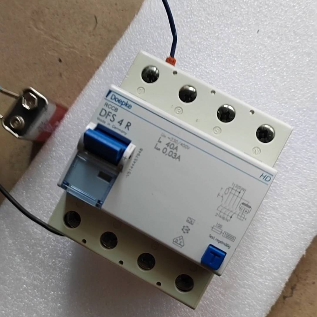 议价德园DOePke电磁式漏电开关DFS4R，40A，0适用