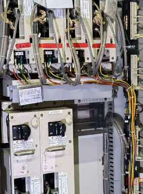 议价安川驱动器CIMR-H5D45P5功能正常包好适用