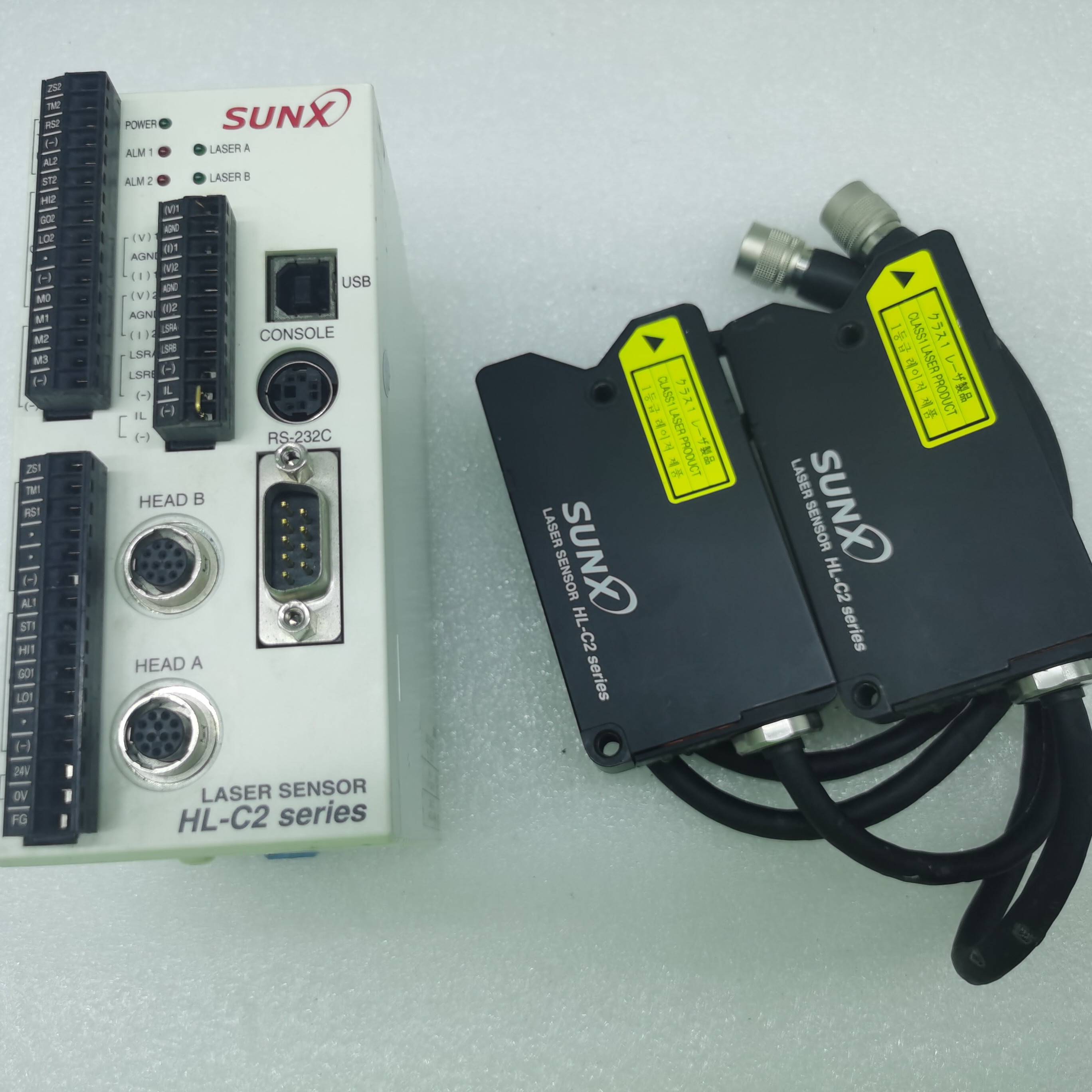 议价SUNX HL-C2CE HL-C201AE激光测头，一套，适用