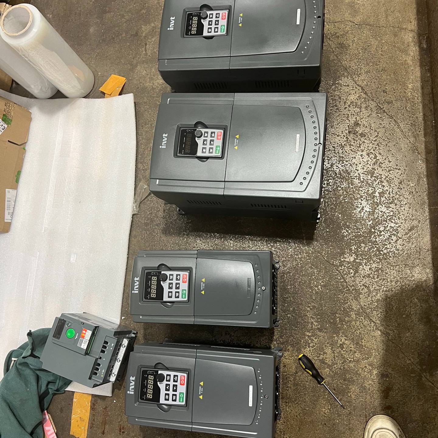 议价GD300变频器11KW，30KW，实物拍摄，9成适用