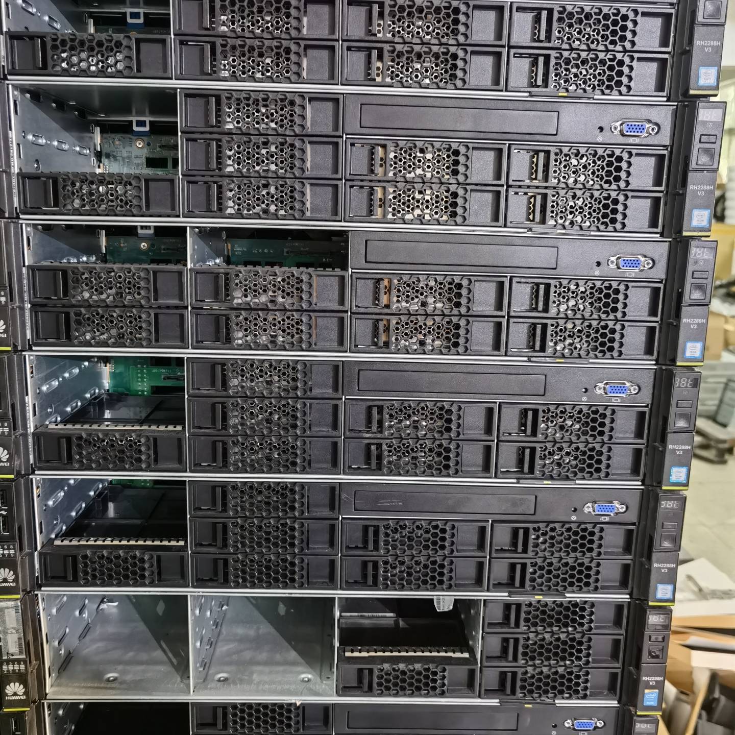 议价RH2288H V3  3.5寸12盘位  支持V4 C适用