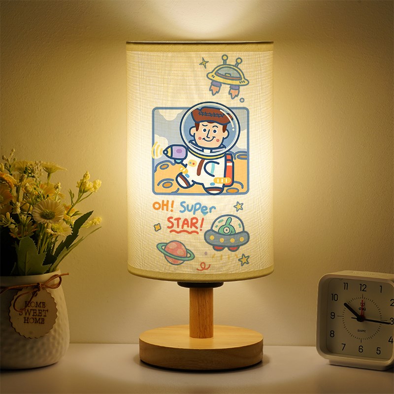 巴斯光年小夜灯周边玩具总动员小台灯卡通可爱学生宿舍实木LED灯