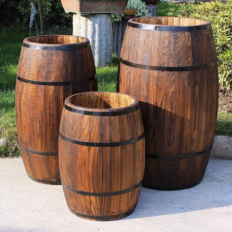 新款优质实木制成啤酒桶复古造型稳重与自然庭院餐厅摆放厂家直销