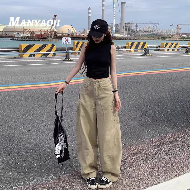 卡其色大口袋宽松阔腿牛仔裤女2026年夏季新款高腰显瘦休闲弯刀裤
