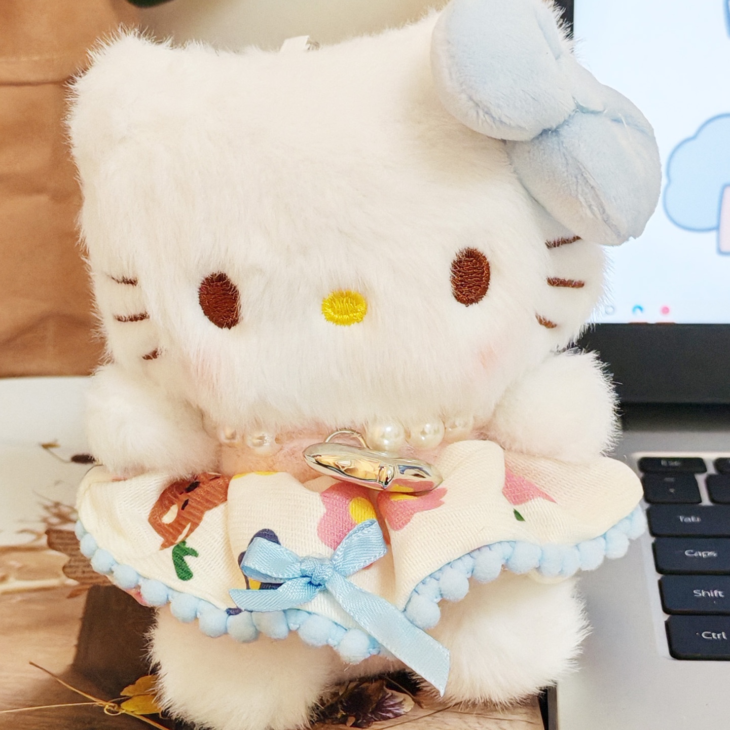 hellokitty小挂件毛绒玩偶哈喽kt猫包包挂件玩具爆款网红抛洒娃娃