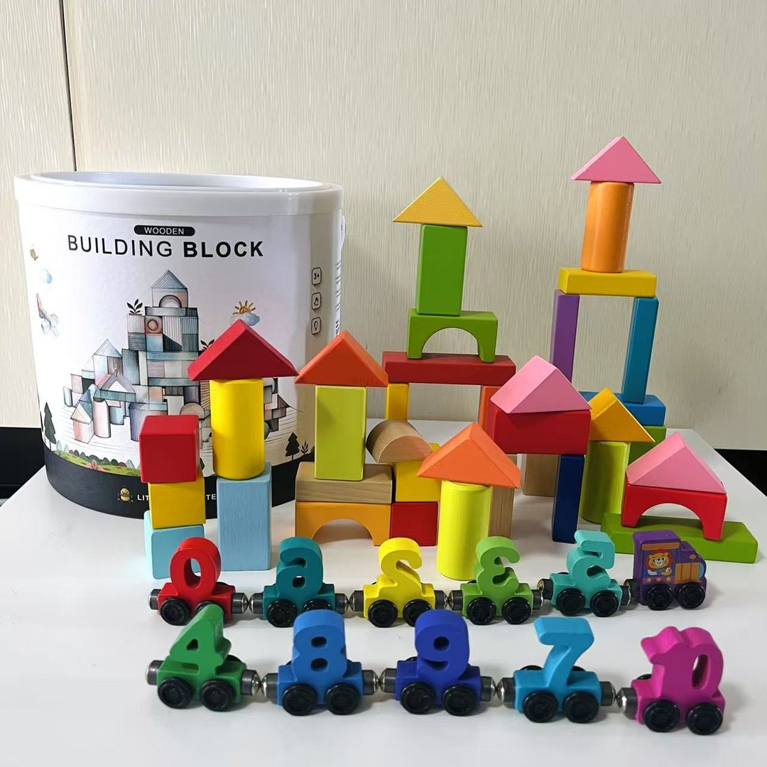 儿童木质玩具实木大颗粒仿吞咽100颗积木+12节磁性数字小火车