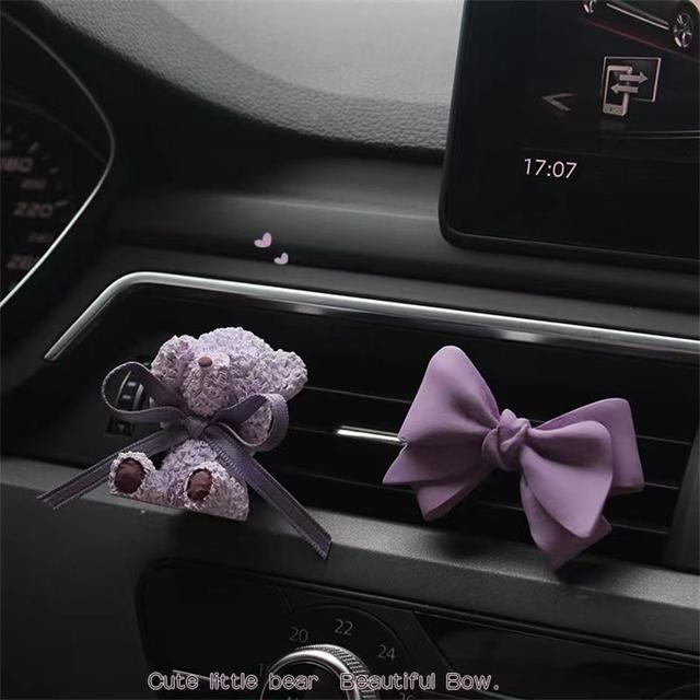 车载香薰紫色系蝴蝶结爱心小熊卡通汽车空调出风口香水扩香石装饰