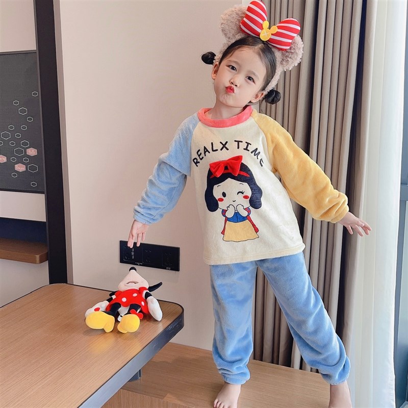 加厚法兰绒儿童睡衣秋冬宝宝家居服男童圆领居家外出服女童套装