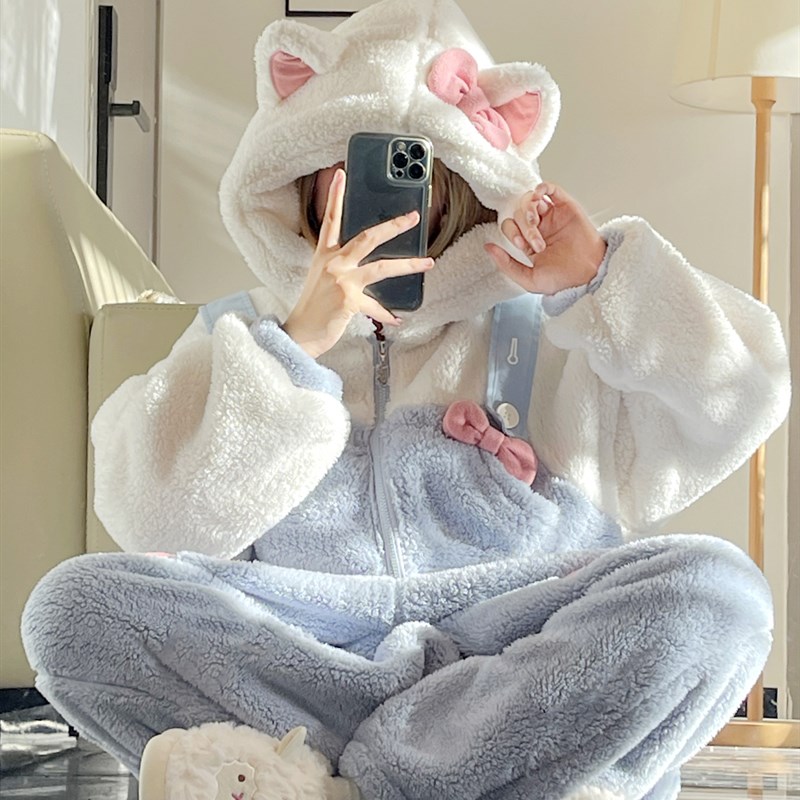可爱卡通珊瑚绒睡衣女冬季2023年新款加绒加厚毛绒家居服连体衣冬