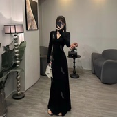 新款 赫本风性感V领长袖 蝴蝶连衣裙2025秋季 小黑裙长裙礼服裙御姐