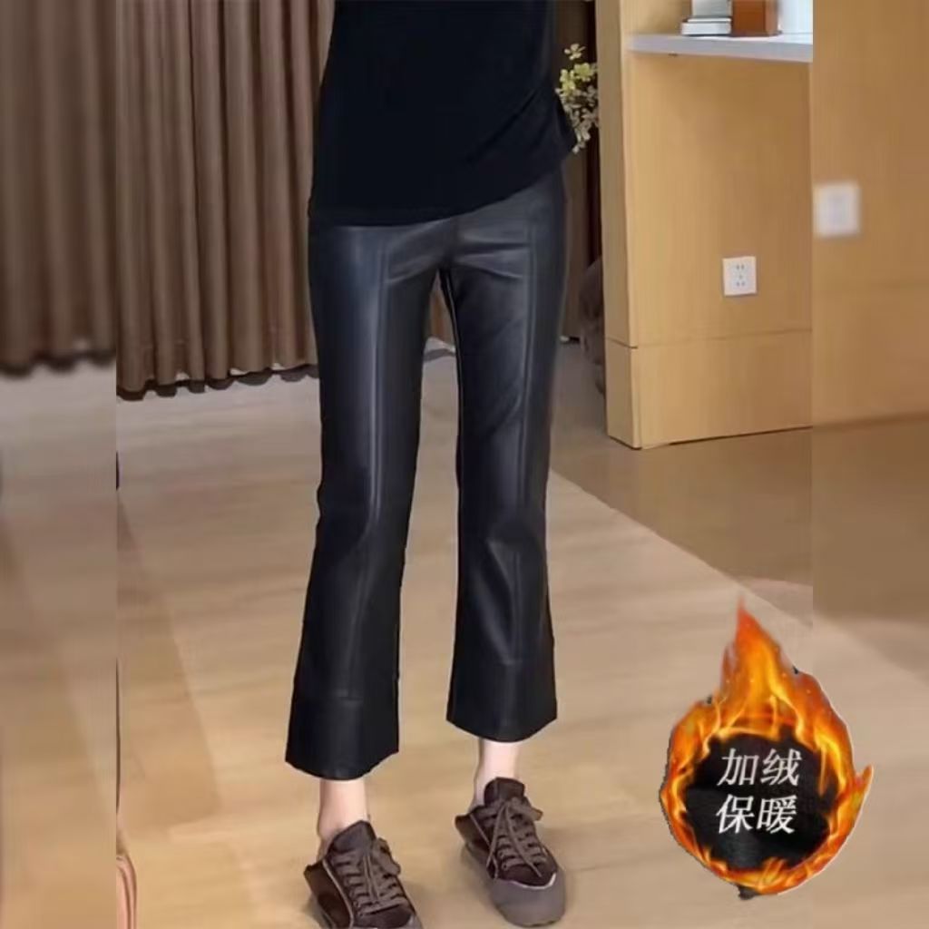 欧洲站休闲皮裤2024年秋冬新款大码梨形身材小个子九分加绒微喇裤
