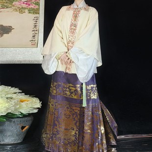 梦桑塔冬季明制短外套短袄加绒保暖方领对襟大码织金马面裙紫色女