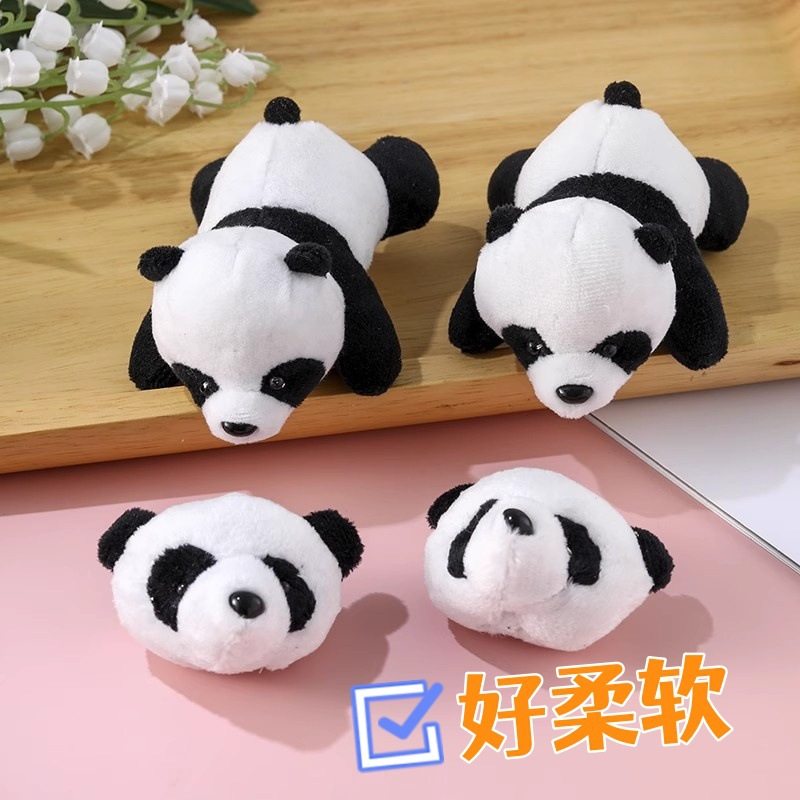 可爱软萌趴趴公仔熊猫胸针日系玩偶别针儿童小礼品头创意精美