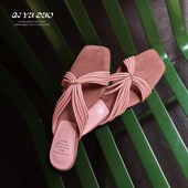 七与多 新款 3cm 设计感细带坡跟凉鞋 2025夏季 方头凉Z拖鞋 外穿