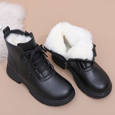 2024年冬季新款真皮短靴加绒加厚软底羊毛中老年妈妈鞋Z大码棉鞋
