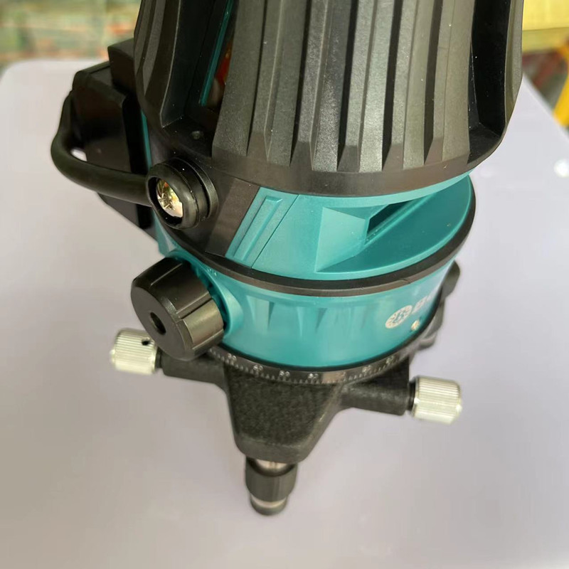 博日绿光激光水平仪投线找平放线2线3线5线标线仪红自动平双电池