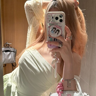 日系漫感轻亚少女磁吸支架适用苹果17.16promax手机壳15创意可爱13pro女款个性防摔14ins风不撞壳16pro全包壳