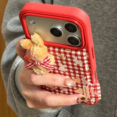 先吉红格纹草莓花朵立体毛绒兔子苹果17promax手机壳iphone16151413
