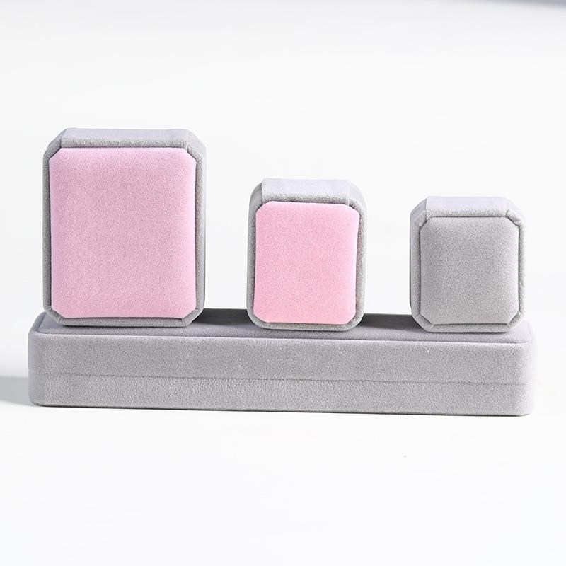 装 粉色灰色绒布盒手链盒礼盒包盒手镯盒