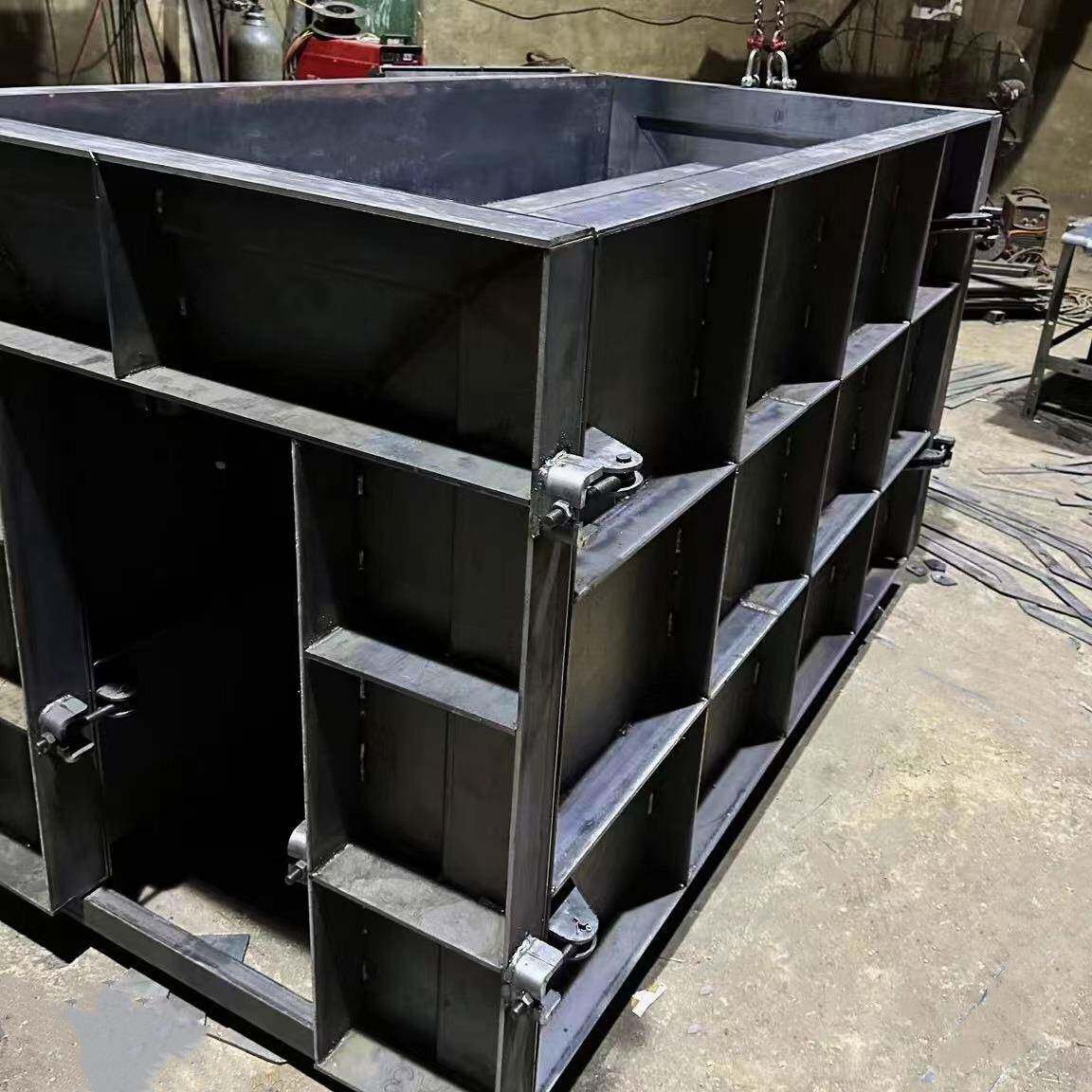 方形U型水槽模具、U形渠道钢模,用于农田水利工