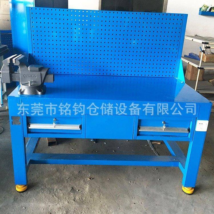 学校重型工作台维修模具装配钳工桌实验操作台耐油奶敲击带虎钳台