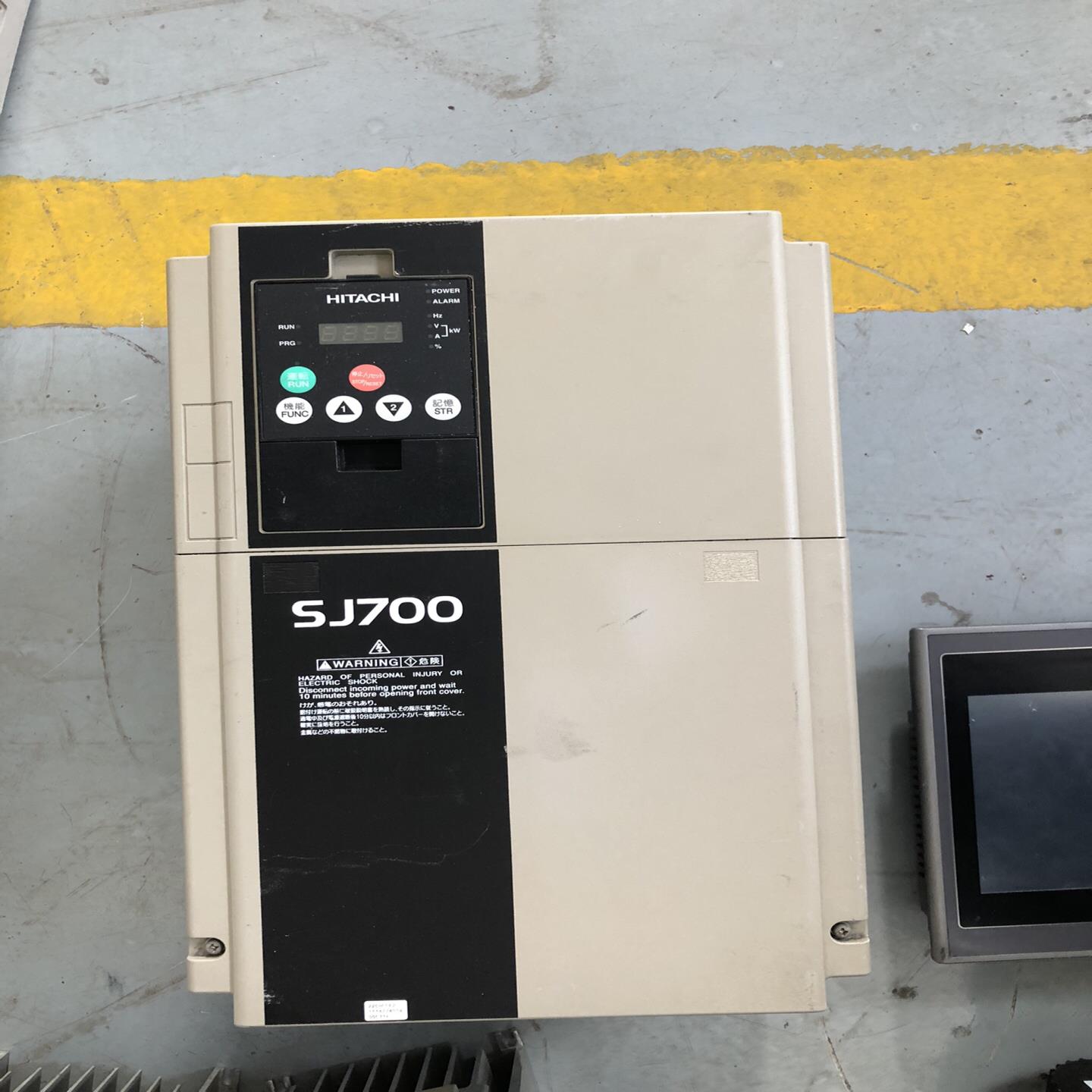 日立变频器SJ700 SJ700-220HFEF2 22KW~询价