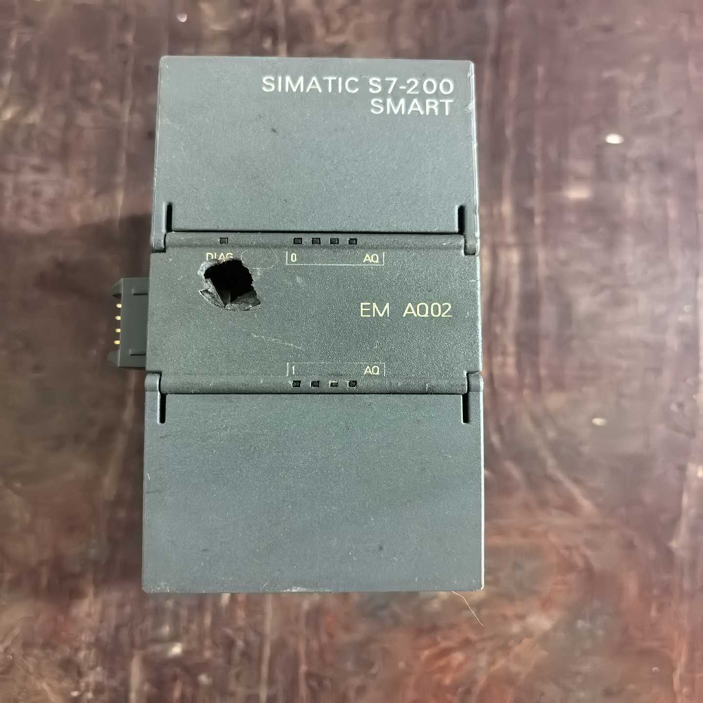 西门子PLC模块，288-AQ02-0AA0，二手拆机，实物一议价商品