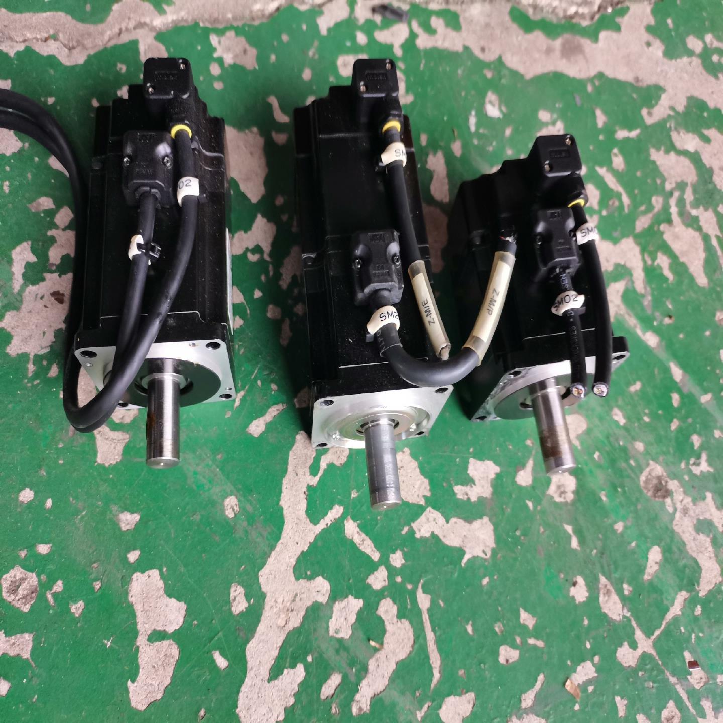 安川电机SGMJ∨-02ADA21（6个）（佳毅工控）