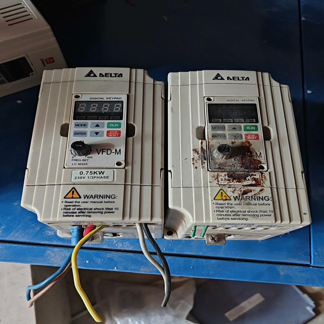 台达VFD007M21A变频器0.75kw220v拆机两个，~议价