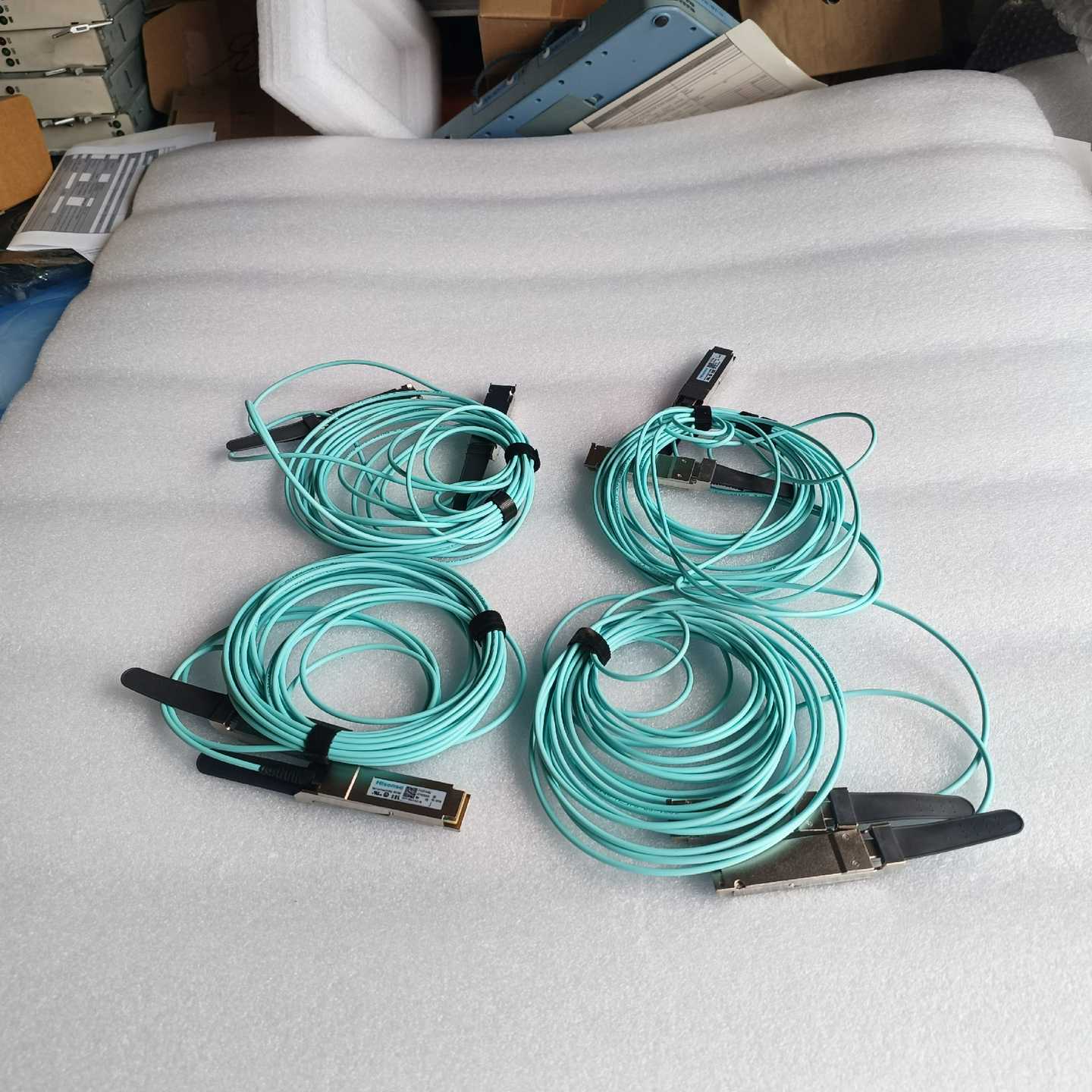 华三QSFP-100G-D-AOC-7M QSFP28+AO