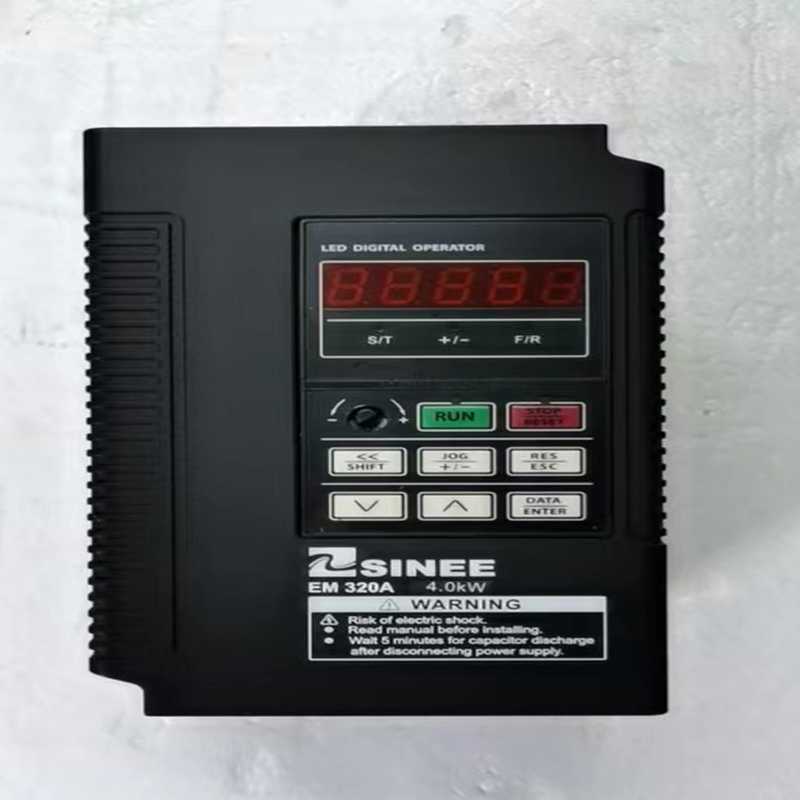 询价EM320A-4R0-3AB正弦380V4KW变频器测试包