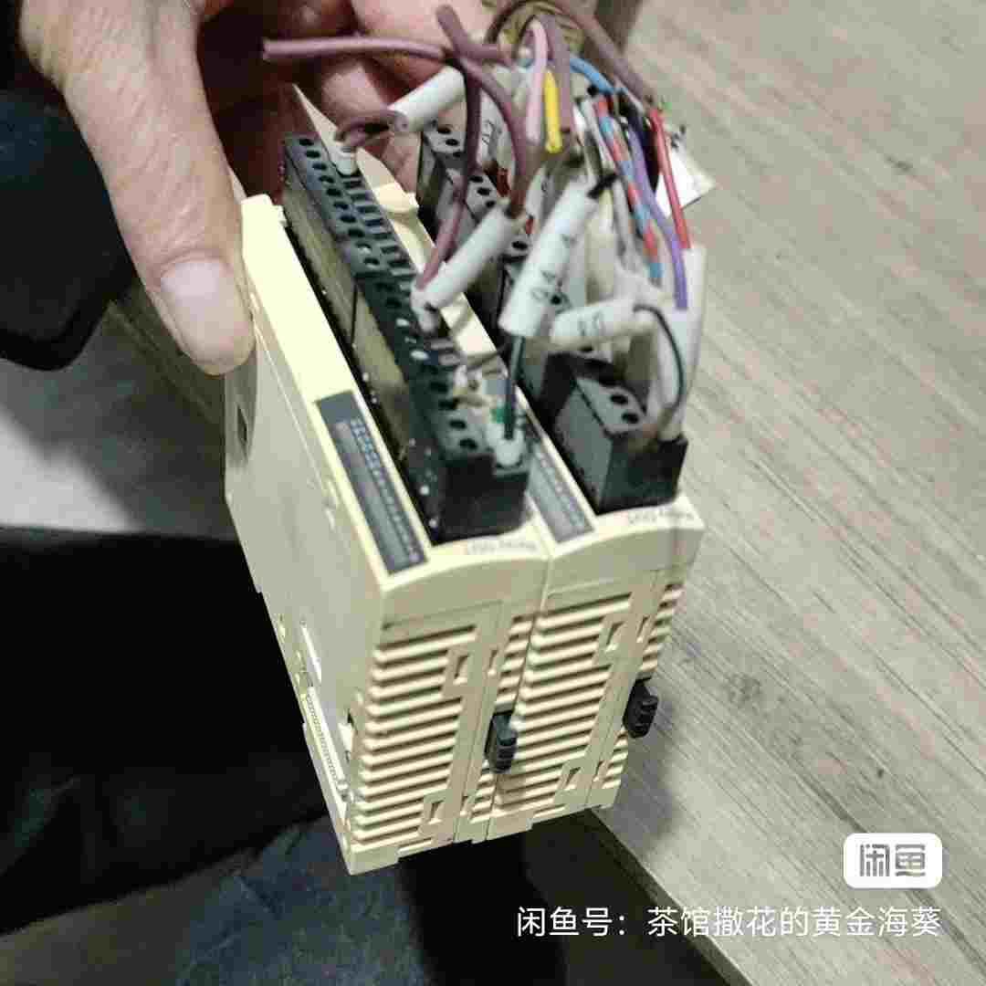 plc模块TM2DRA16RT，实物图，询价